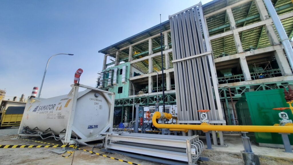 PT Samator LNG facility with cryogenic gas equipment in Indonesia